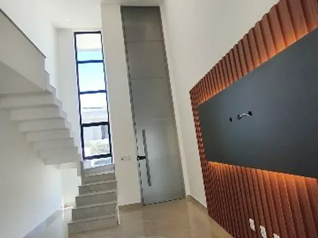 Casa com 207m² 4 quartos e 4 banheiros, à venda, no bairro Parque Tarcisio Miranda em Campos dos Goytacazes