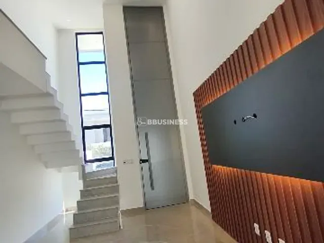 Casa com 207m² 4 quartos e 4 banheiros, à venda, no bairro Parque Tarcisio Miranda em Campos dos Goytacazes