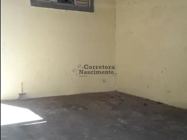 Casa com 150m² 2 quartos e 1 banheiro, à venda, no bairro Cidade Salvador em Jacareí