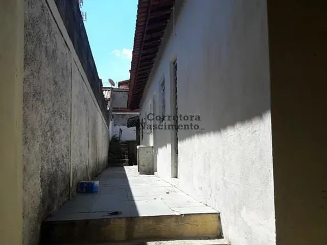 Casa com 150m² 2 quartos e 1 banheiro, à venda, no bairro Cidade Salvador em Jacareí
