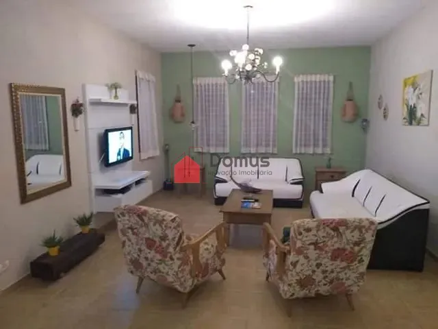 Casa com 500m² 3 quartos e 1 banheiro, à venda, no bairro Folha Seca em Ubatuba