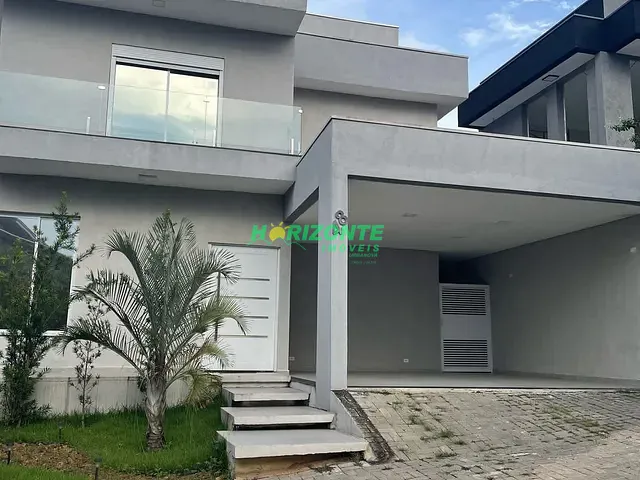 Casa com 250m² 3 quartos e 3 banheiros, à venda, no bairro Condomínio Residencial Mantiqueira em São José dos Campos