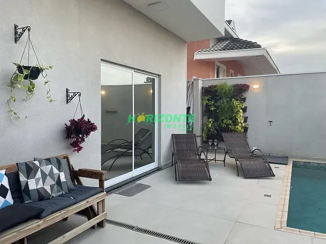 Casa com 250m² 3 quartos e 3 banheiros, à venda, no bairro Condomínio Residencial Mantiqueira em São José dos Campos