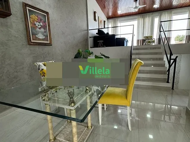 Casa com 800m² 3 quartos e 4 banheiros, à venda ou para alugar, no bairro Jardim das Cerejeiras em Arujá