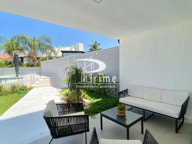 Casa com 791m² 4 quartos e 7 banheiros, à venda, no bairro Camboinhas em Niterói