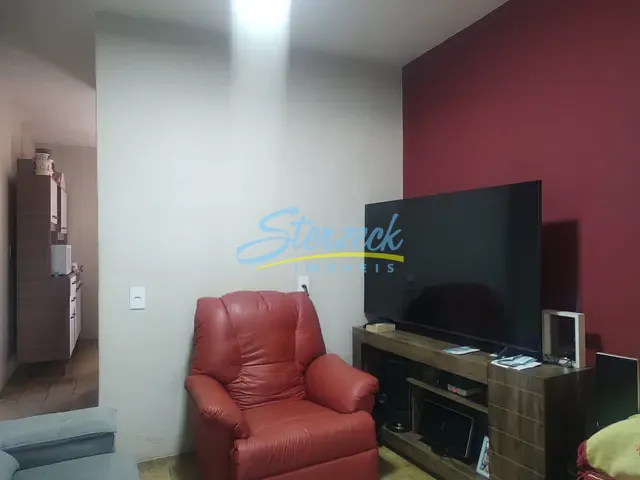 Casa com 200m² 2 quartos e 1 banheiro, à venda, no bairro Capela em Vinhedo