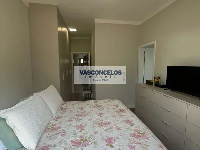 Casa com 250m² 3 quartos e 4 banheiros, à venda, no bairro Loteamento Floresta em São José dos Campos