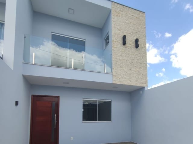 Casa com 100m² 3 quartos e 2 banheiros, à venda, no bairro Alphaville em Campos dos Goytacazes