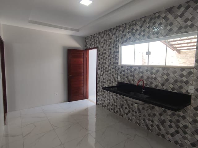 Casa com 100m² 3 quartos e 2 banheiros, à venda, no bairro Alphaville em Campos dos Goytacazes