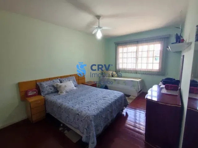 Casa com 364m² 3 quartos e 3 banheiros, à venda, no bairro Jardim Esperança em Londrina