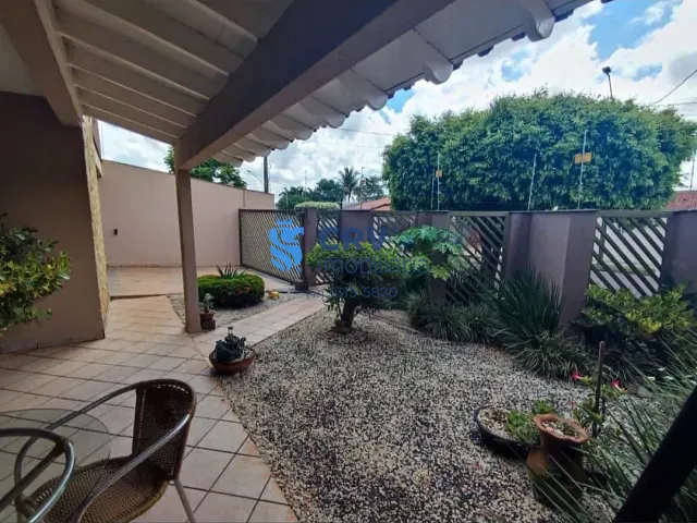 Casa com 364m² 3 quartos e 3 banheiros, à venda, no bairro Jardim Esperança em Londrina