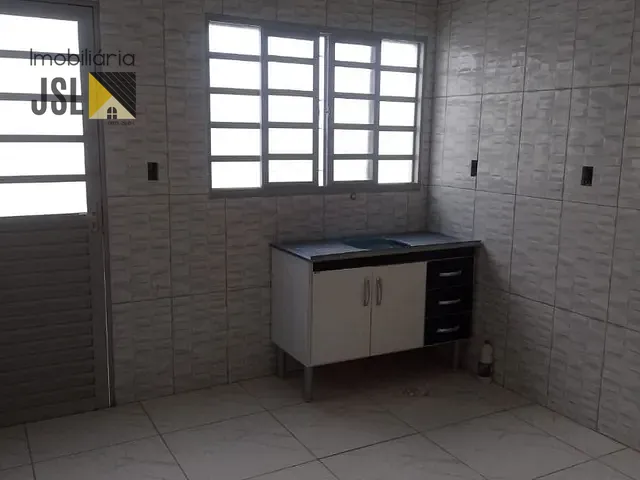 Casa com 150m² 2 quartos e 1 banheiro, à venda, no bairro Jardim Amália em Caçapava