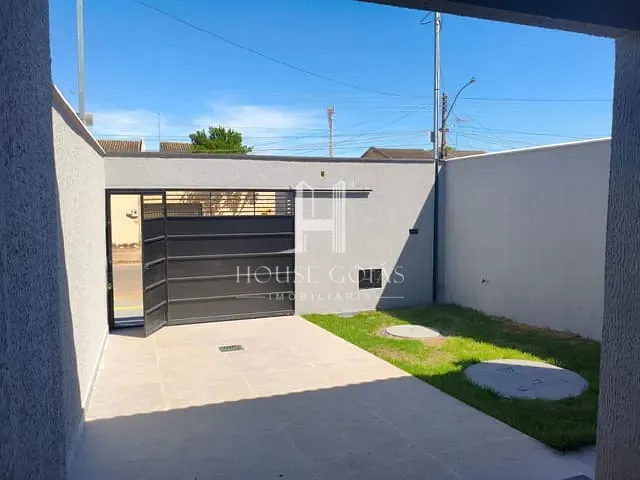 Casa 2 quartos e 2 banheiros, à venda, no bairro Jardim Alto Paraíso em Aparecida de Goiânia
