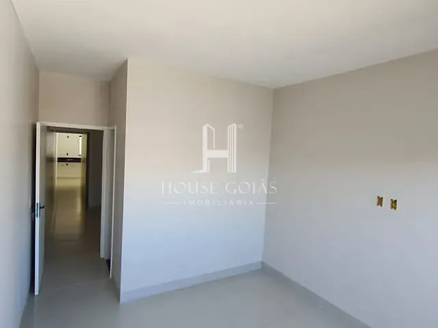 Casa 2 quartos e 2 banheiros, à venda, no bairro Jardim Alto Paraíso em Aparecida de Goiânia