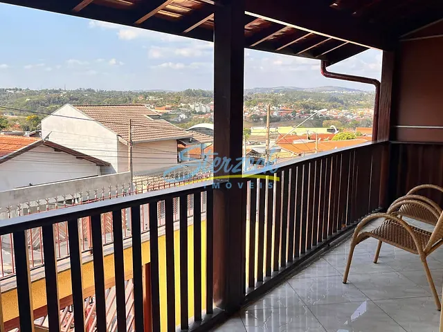Casa com 260m² 3 quartos e 3 banheiros, à venda, no bairro Capela em Vinhedo