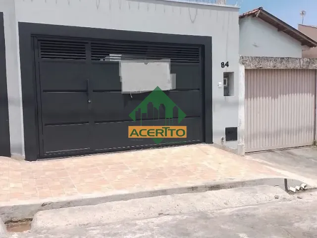 Casa com 152m² 2 quartos e 2 banheiros, à venda, no bairro Umuarama em Araçatuba
