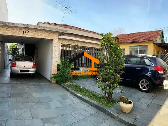 Casa com 600m² 2 quartos e 2 banheiros, à venda, no bairro Santa Paula em São Caetano do Sul