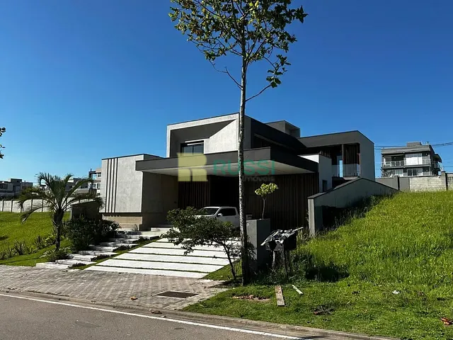 Casa com 572m² 4 quartos e 7 banheiros, à venda, no bairro Condomínio Residencial Alphaville II em São José dos Campos