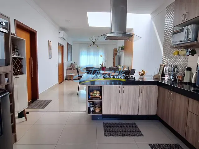 Casa 3 quartos e 3 banheiros, à venda, no bairro Pinheirinho em Vinhedo