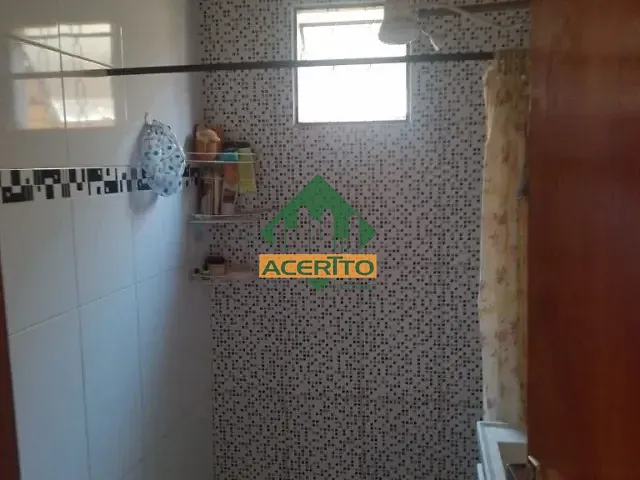 Casa com 250m² 3 quartos e 1 banheiro, à venda, no bairro Jardim Universo em Araçatuba
