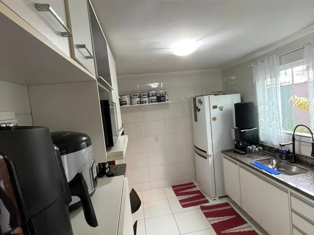 Casa 3 quartos e 3 banheiros, à venda, no bairro Verdes Mares em Rio das Ostras
