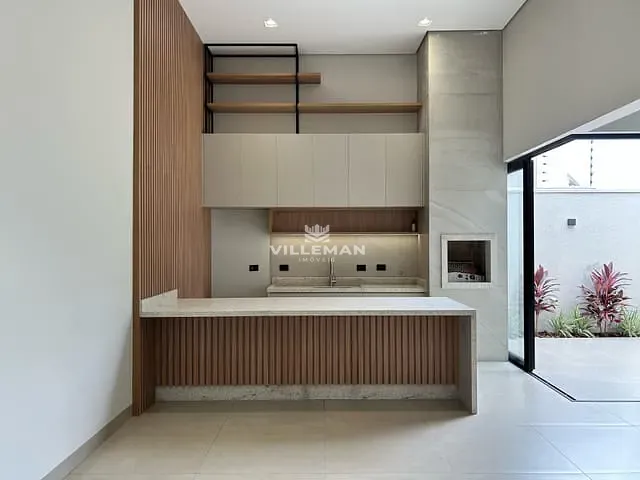 Casa com 209m² 3 quartos e 2 banheiros, à venda, no bairro Jardim Campos em Maringá