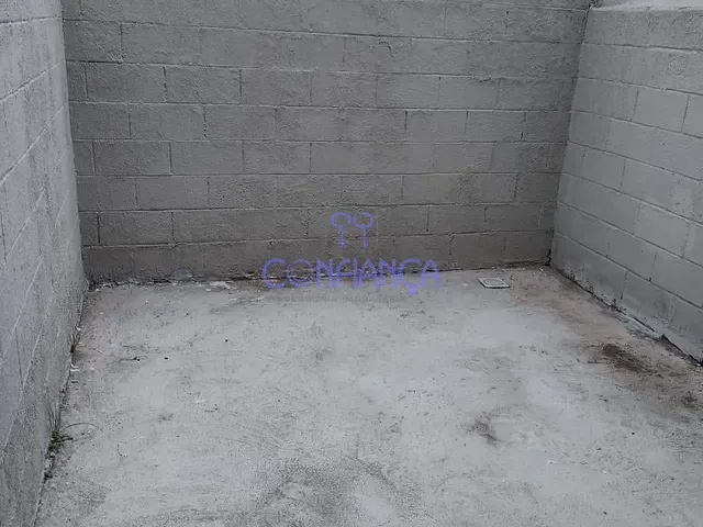 Casa 2 quartos e 1 banheiro, para alugar, no bairro Guaratiba em Rio de Janeiro