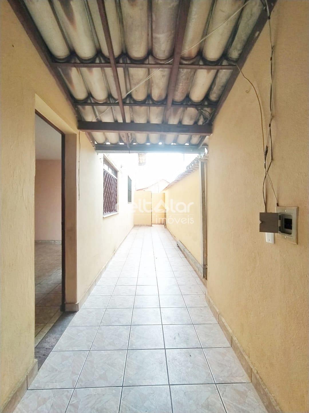Casa para alugar com 2 quartos, 65m² - Foto 6