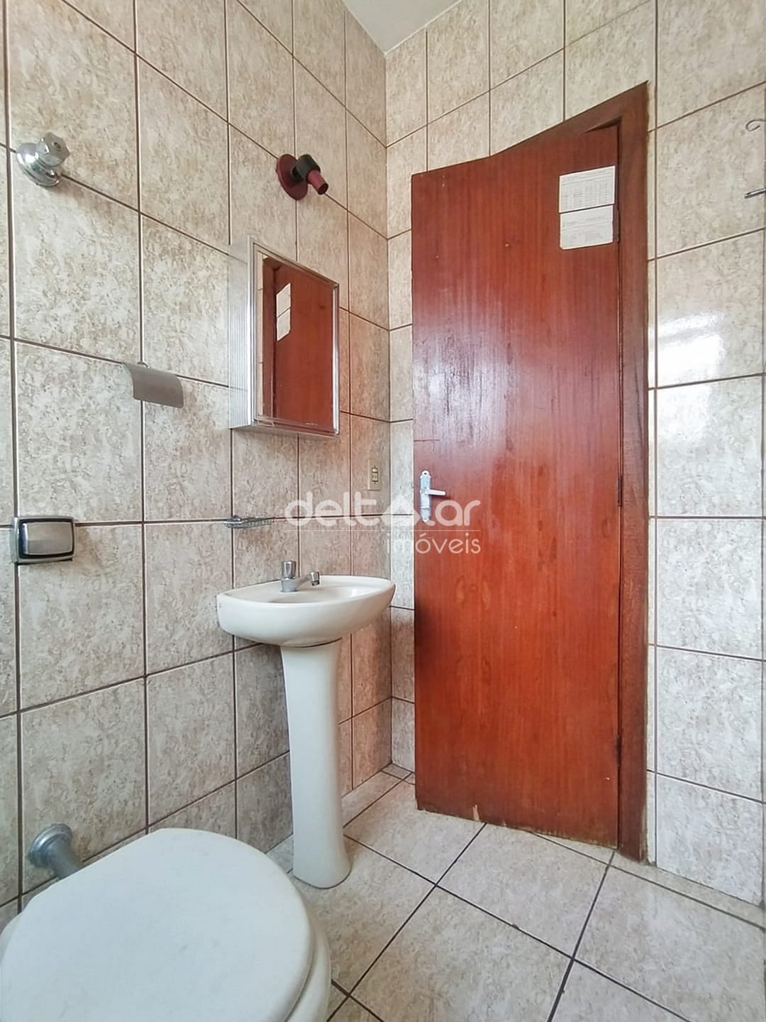 Casa para alugar com 2 quartos, 65m² - Foto 17