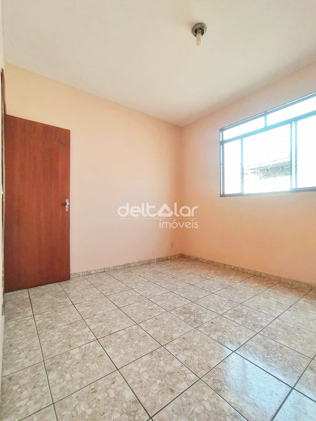 Casa para alugar com 2 quartos, 65m² - Foto 24
