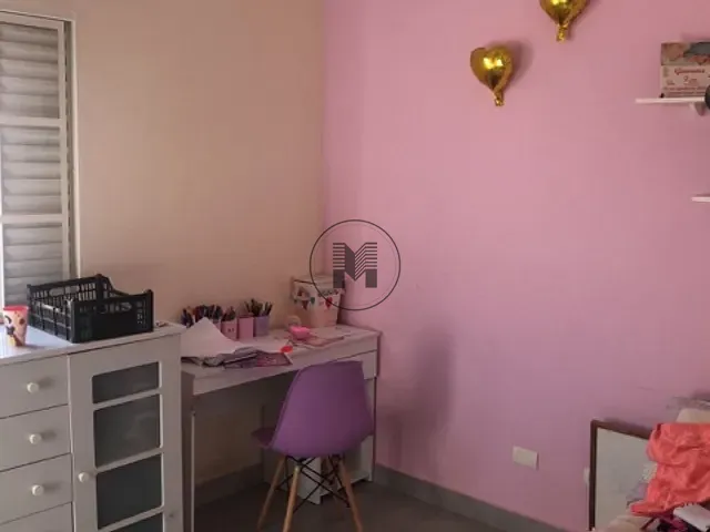 Casa 2 quartos e 2 banheiros, à venda, no bairro Cidade Jardim em Taubaté