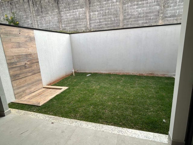 Casa com 264m² 3 quartos e 2 banheiros, à venda, no bairro Parque das Nações em Pindamonhangaba