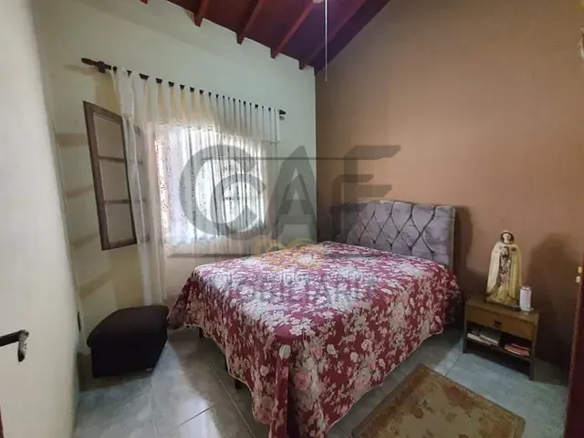 Casa com 500m² 2 quartos e 3 banheiros, à venda, no bairro Jardim Botânico em Jaguariúna