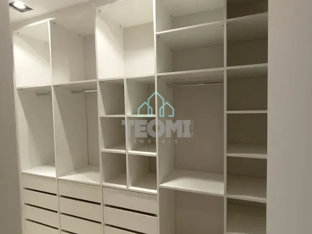 Casa 3 quartos e 2 banheiros, à venda ou para alugar, no bairro Guedes em Tremembé
