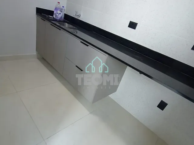 Casa 3 quartos e 2 banheiros, à venda ou para alugar, no bairro Guedes em Tremembé