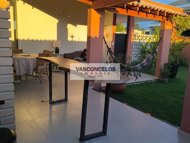 Casa 4 quartos e 3 banheiros, à venda, no bairro Putim em São José dos Campos