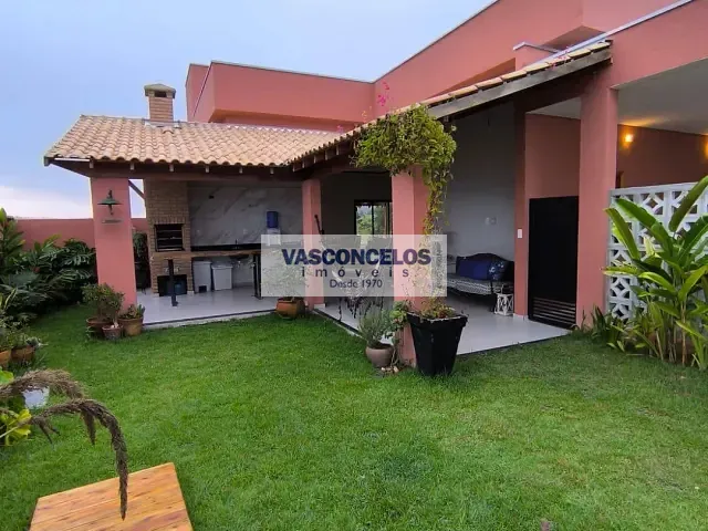 Casa 4 quartos e 3 banheiros, à venda, no bairro Putim em São José dos Campos
