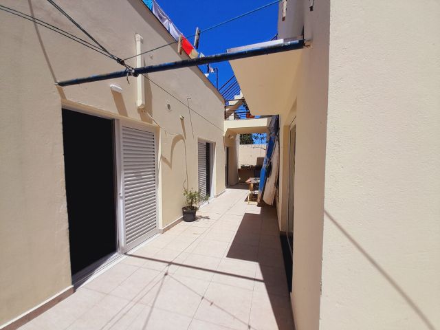 Casa 3 quartos e 3 banheiros, à venda ou para alugar, no bairro Indaiá em Bertioga