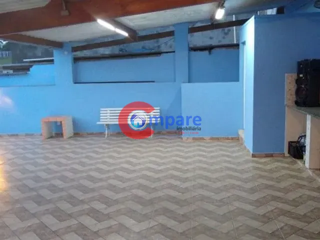 Casa com 258m² 3 quartos e 1 banheiro, à venda, no bairro Parque Piratininga em Guarulhos