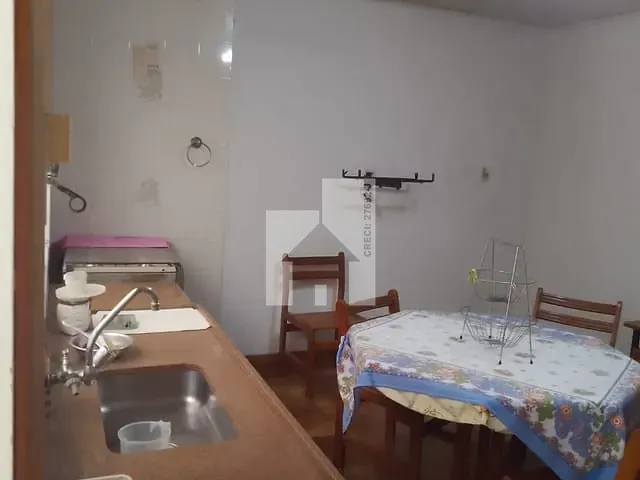 Casa com 300m² 3 quartos e 3 banheiros, à venda, no bairro Vila Joana em Jundiaí