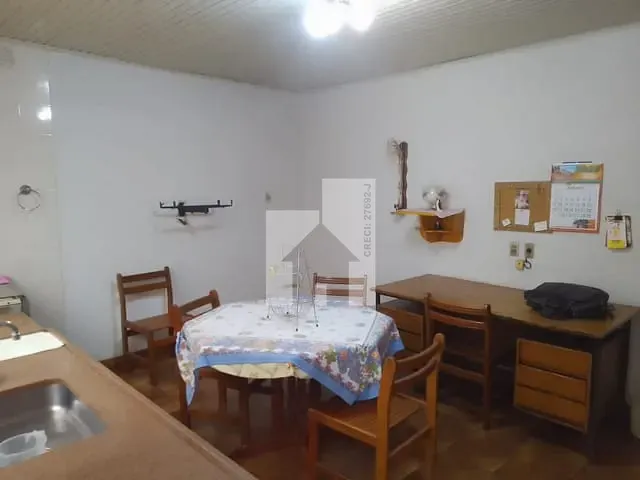 Casa com 300m² 3 quartos e 3 banheiros, à venda, no bairro Vila Joana em Jundiaí
