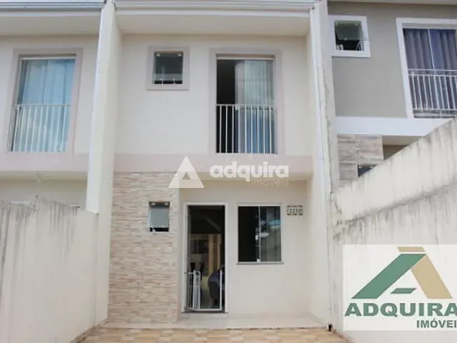 Sobrado com 122m² 3 quartos e 4 banheiros, à venda, no bairro Uvaranas em Ponta Grossa