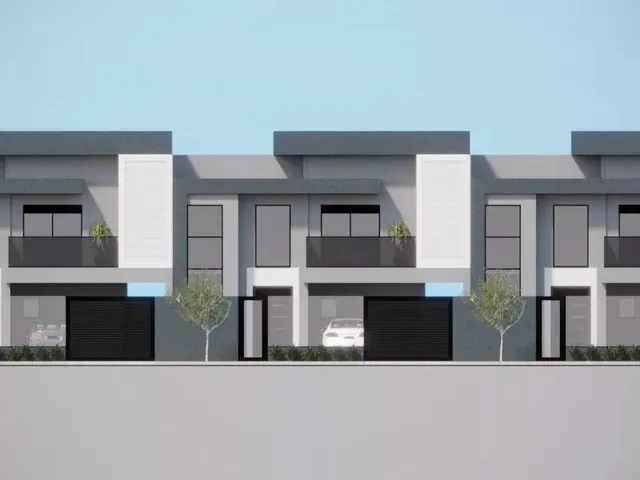 Casa 3 quartos e 4 banheiros, à venda, no bairro Campo Comprido em Curitiba