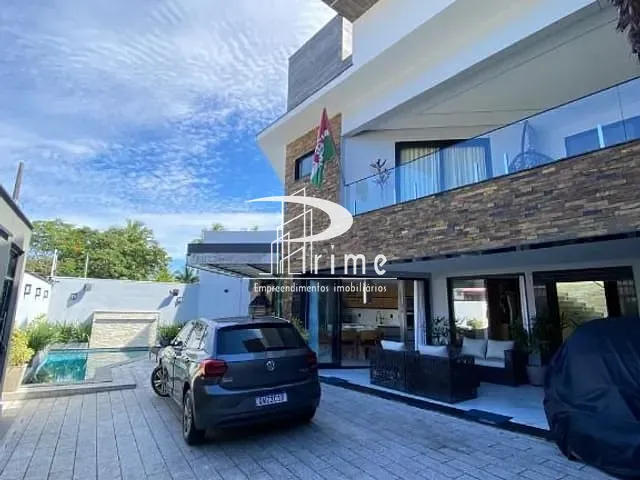 Casa com 219m² 3 quartos e 5 banheiros, à venda, no bairro Camboinhas em Niterói
