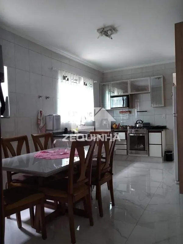 Casa, 3 quartos, 184 m² - Foto 7