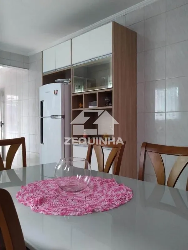 Casa, 3 quartos, 184 m² - Foto 6