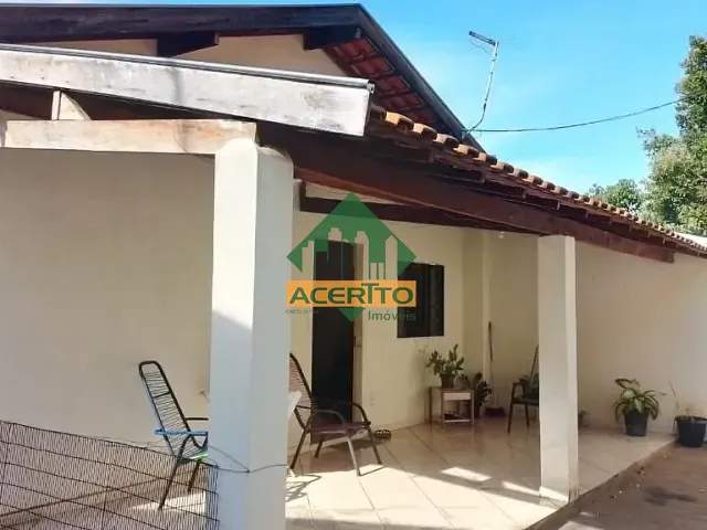 Casa com 275m² 2 quartos e 1 banheiro, à venda, no bairro Vila Mendonça em Araçatuba