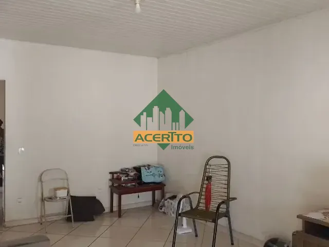 Casa com 275m² 2 quartos e 1 banheiro, à venda, no bairro Vila Mendonça em Araçatuba