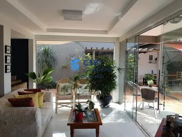 Casa com 583m² 5 quartos e 5 banheiros, à venda, no bairro Jardim Vila Rica em Cambé