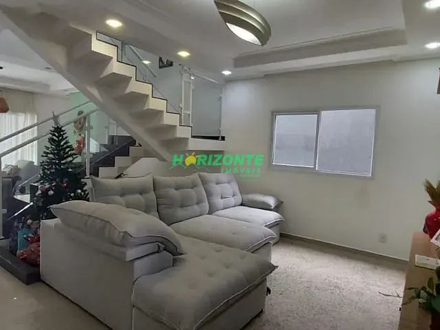 Casa 4 quartos e 5 banheiros, à venda, no bairro Bairro do Grama em Caçapava